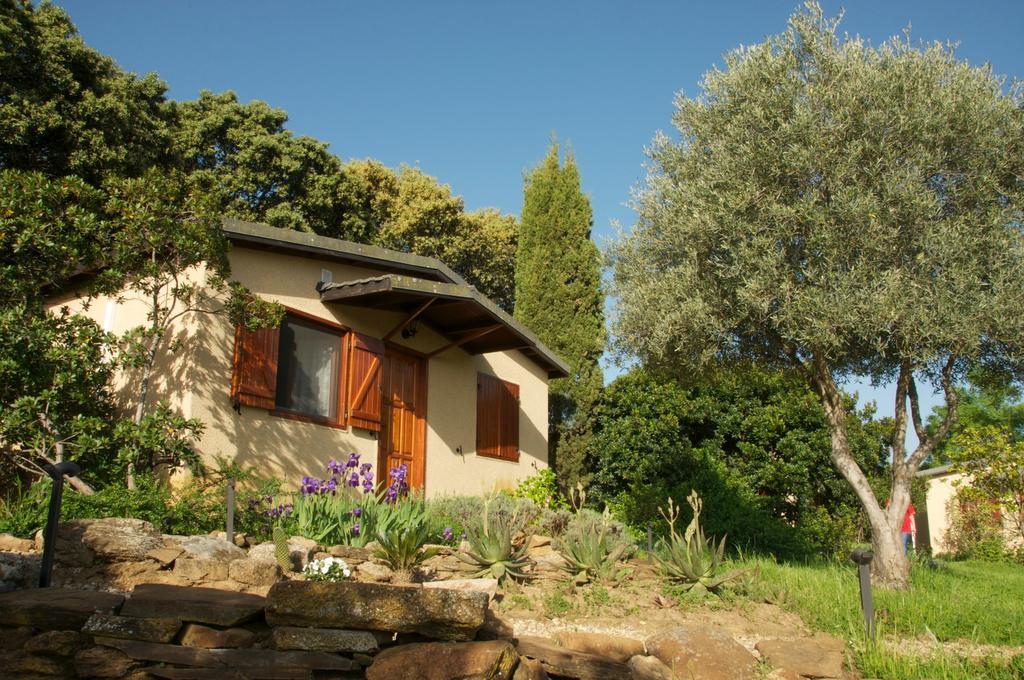 La Cerca Del Alcornoque Pensionat Casas de Belvis Exteriör bild